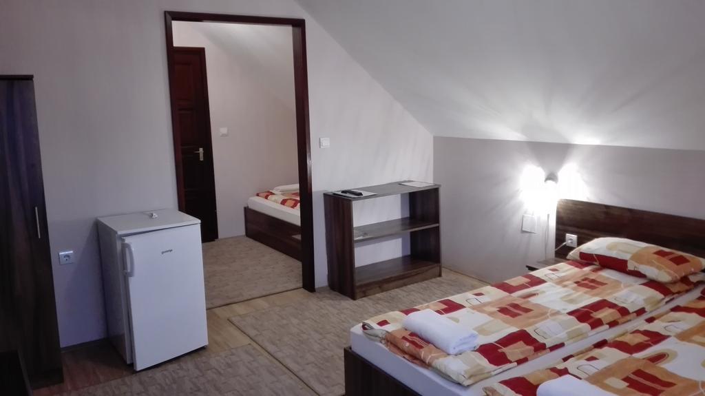 Csipkehaz Apartman Cserkeszőlő Extérieur photo