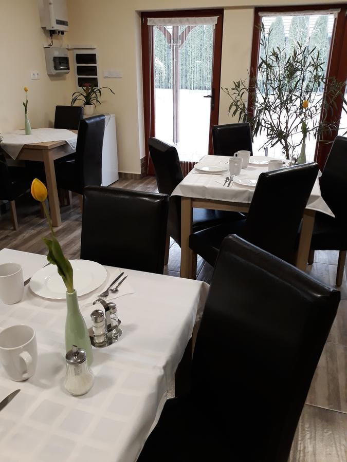 Csipkehaz Apartman Cserkeszőlő Extérieur photo